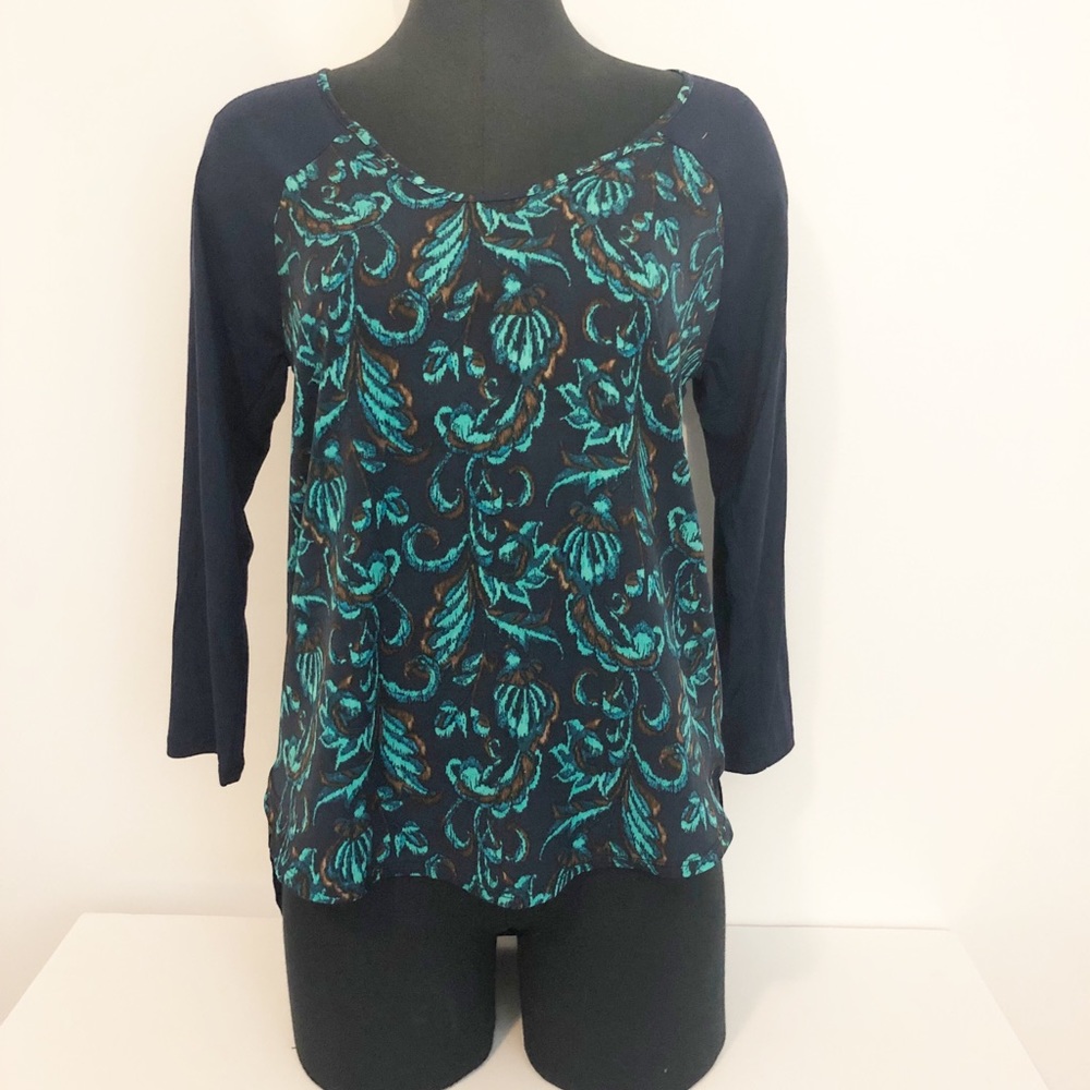 The Limited Top